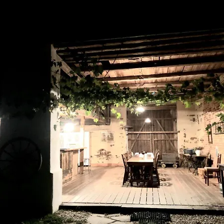 Country house Historic *